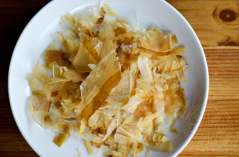 Katsuobushi (dried skipjack tuna) flakes