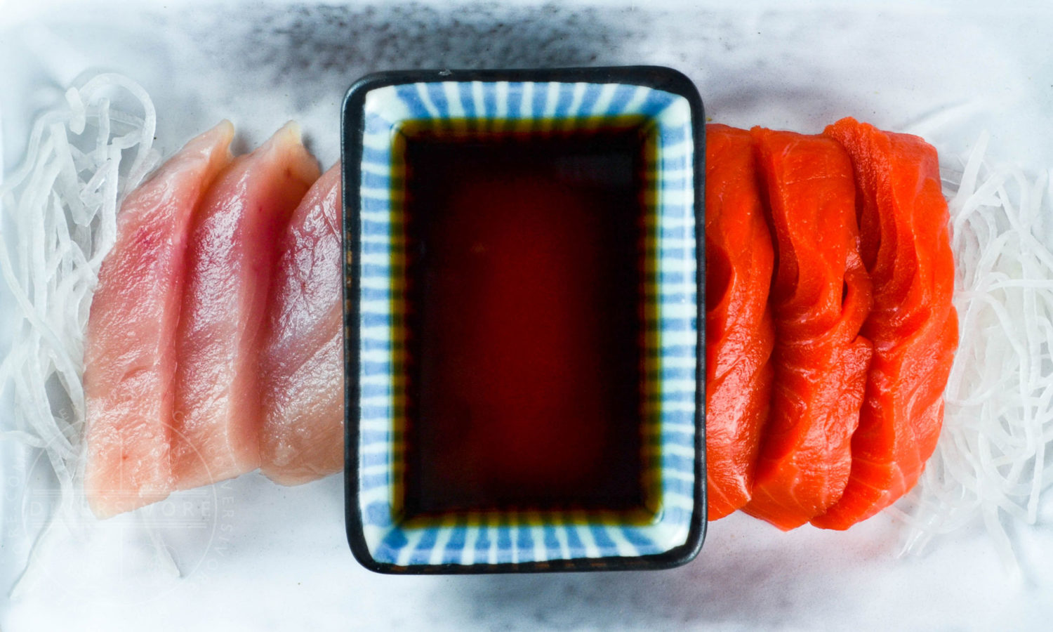 Ponzu sauce (ponzu shoyu), made from scratch, with salmon and tuna sashimi and shredded daikon - Diversivore.com