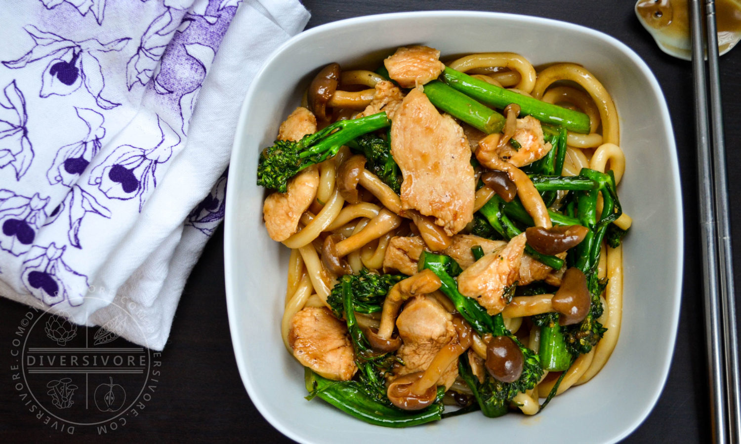 Stir Fried Udon with Chicken, Shimeji, and Broccolini - Japanese ingredients with a Chinese twist - Diversivore.com