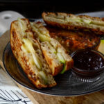 Granny Smith apple grilled cheese sandwich with aged cheddar and plumcot-blueberry ketchup - Diversivore.com
