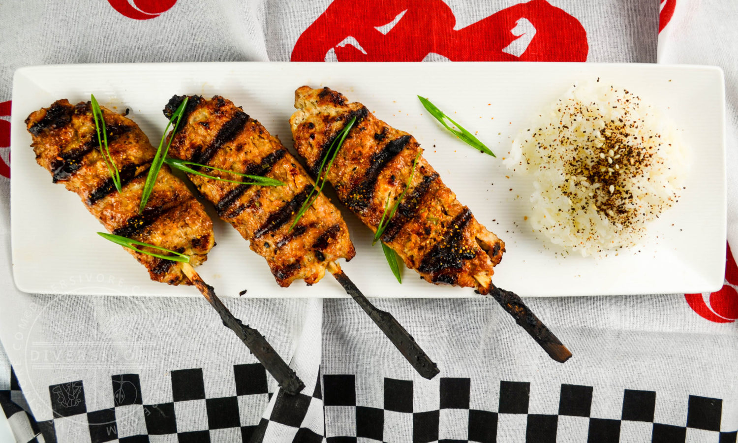 Allergy-friendly Chicken Tsukune (Japanese chicken meatball skewers) made without wheat, dairy, or eggs - Diversivore.com