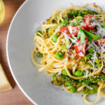 Linguine Primavera - pasta with spring vegetables (fava beans, peas, and asparagus tips) - Diversivore.com