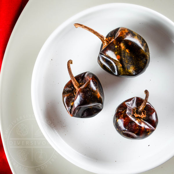 Dried cascabel (aka 'rattle' chilies)