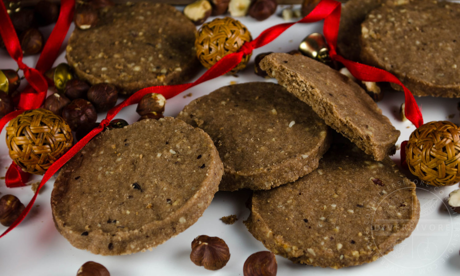 Chocolate Hazelnut Shortbread, made with simple ingredients - Diversivore.com