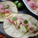 Pescado con Vino - Mexican fish with white wine marinade, served in tacos - Diversivore.com