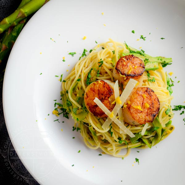 Scallops and Asparagus with Lemon Spaghettini