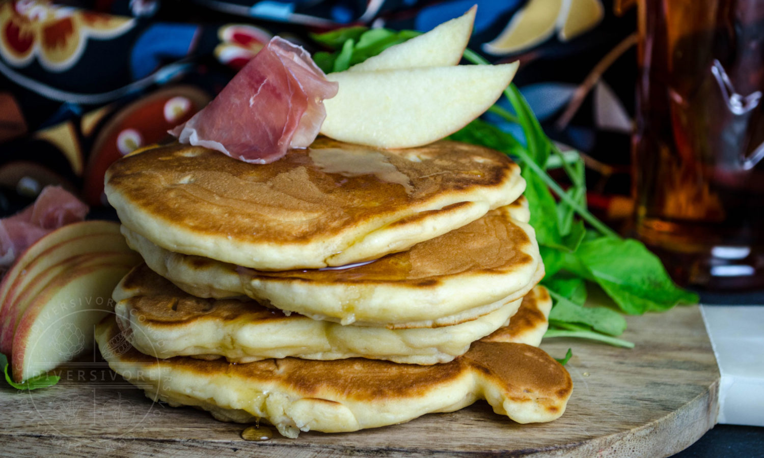 Prosciutto, apple, and arugula savory pancakes - Diversivore.com