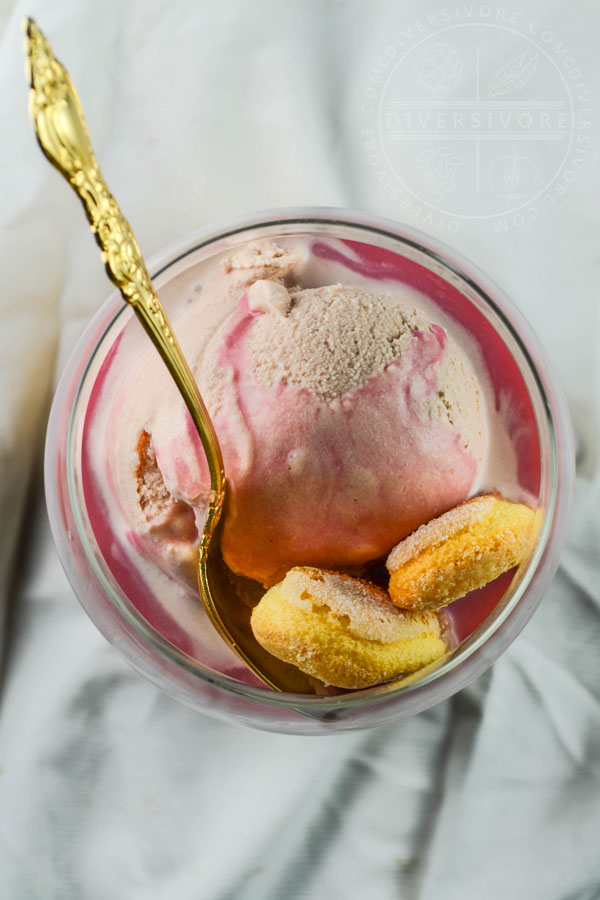 Cranberry-Chai Ice Cream served with lady-fingers