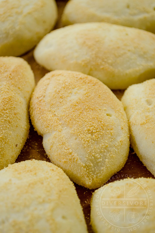 Pandesal (Filipino buns) on a cutting board