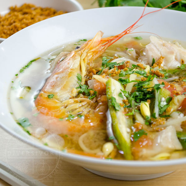 Canh Chua Cá - Vietnamese Sweet and Sour Fish Soup