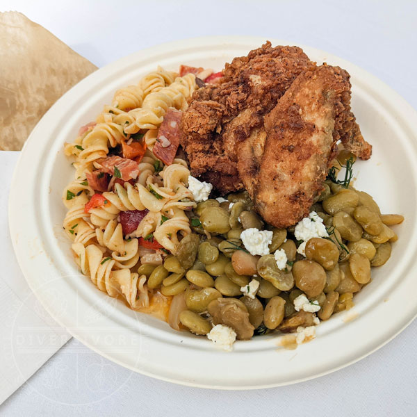 Fried chicken, beans, and pasta salad at IACP 43 in Birmingham