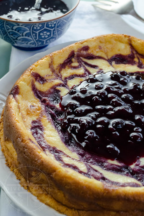 Ricotta cheesecake with blueberry and lemon sauce
