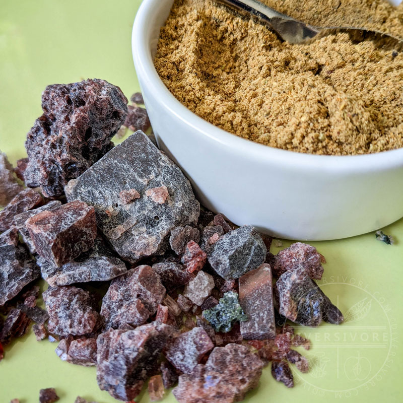 Black salt (kala namak) and chaat masala